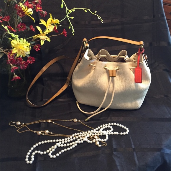 Coach Handbags - COACH Leather Drawstring Bucket Bag